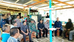 Respon Cepat, Bupati Halut Piet Hein Perintahkan Instansi Terkait Tanggapi Tuntutan Warga